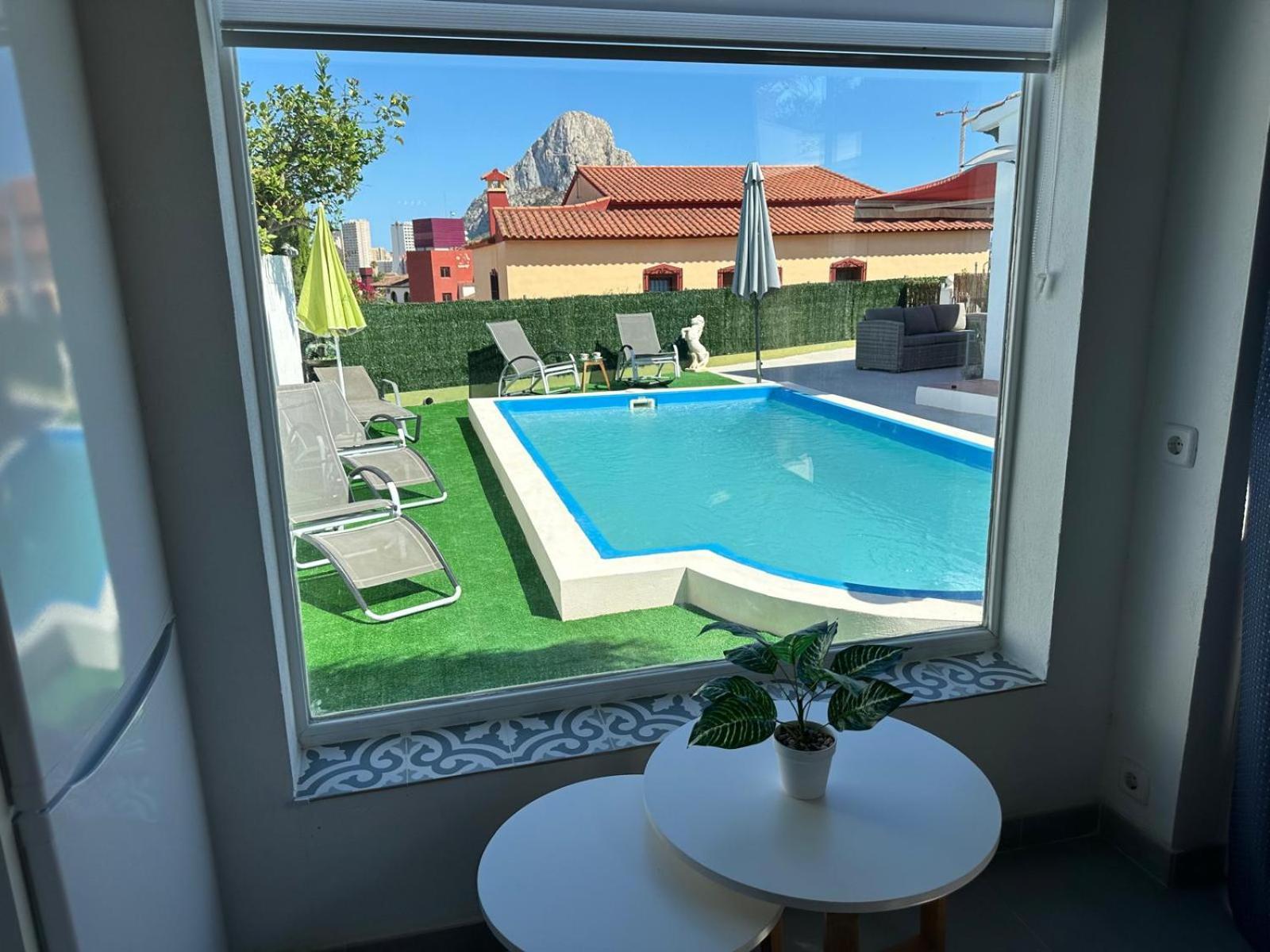 Villa Kristalina Calp Extérieur photo