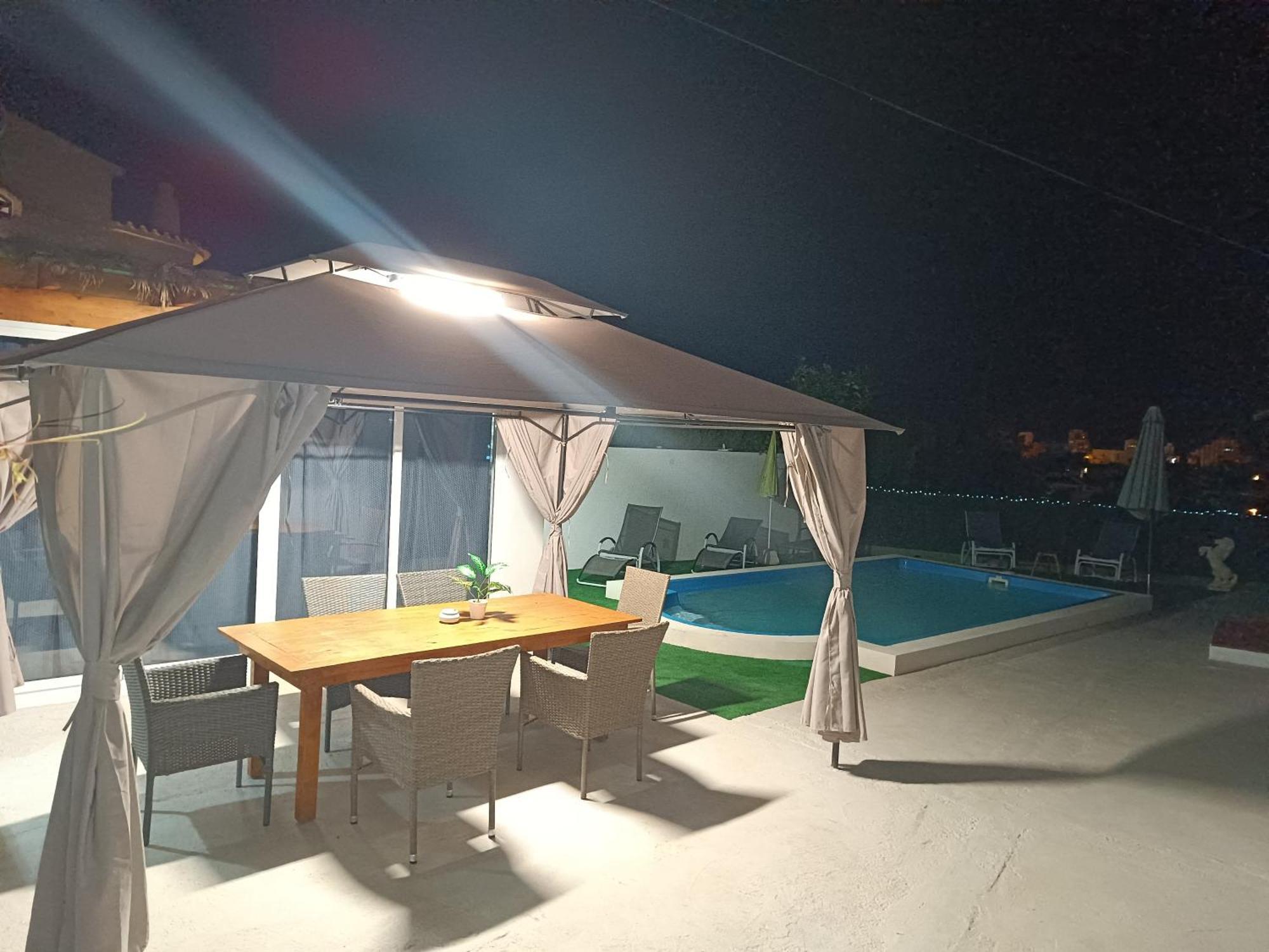 Villa Kristalina Calp Extérieur photo