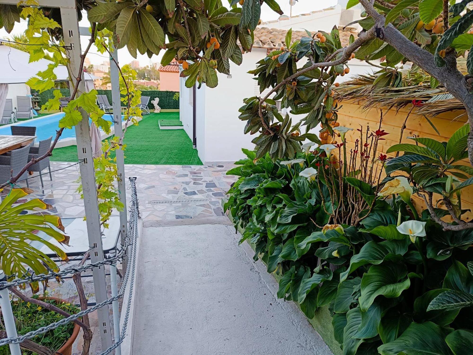 Villa Kristalina Calp Extérieur photo